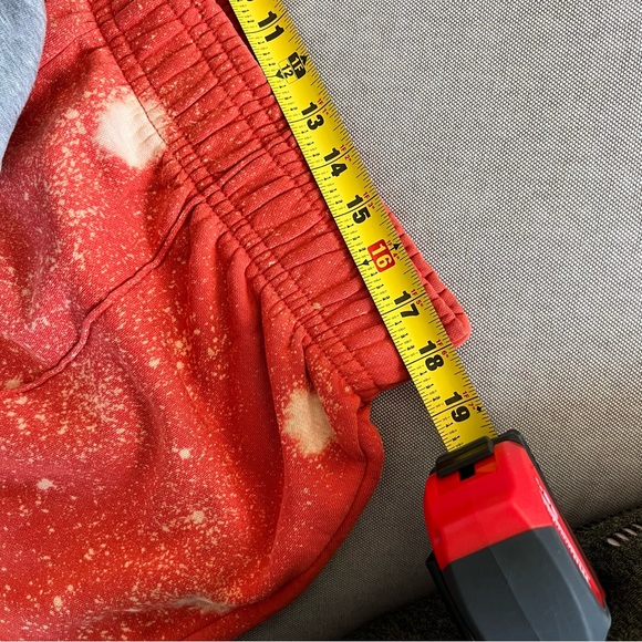 Nike Shorts (NWOT) - Picture 5 of 7